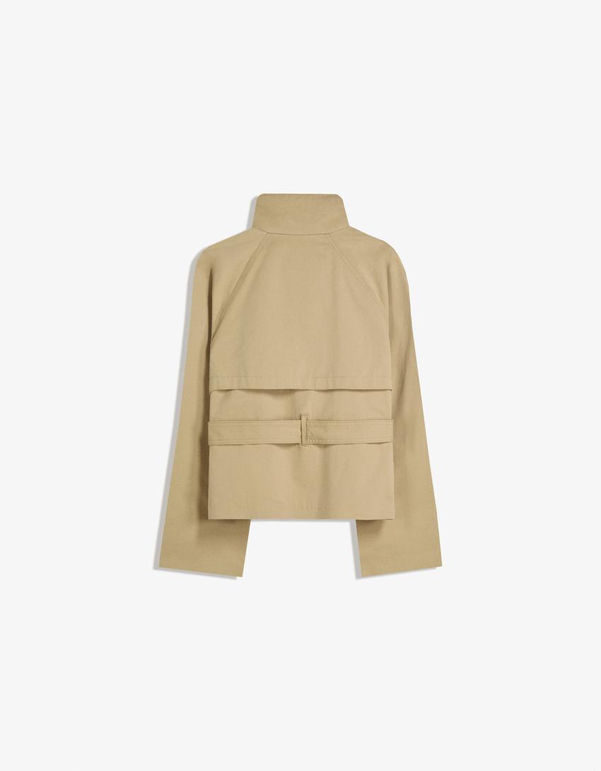 Short trench coat